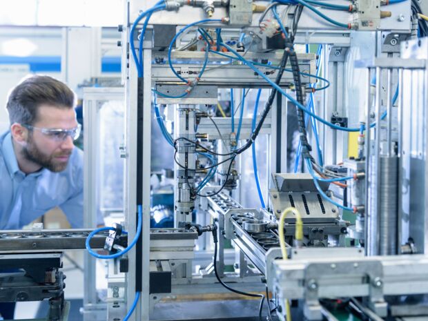 Eenvoudig beheer van productiestuklijsten, Bil Of Material BOM, en recepturen